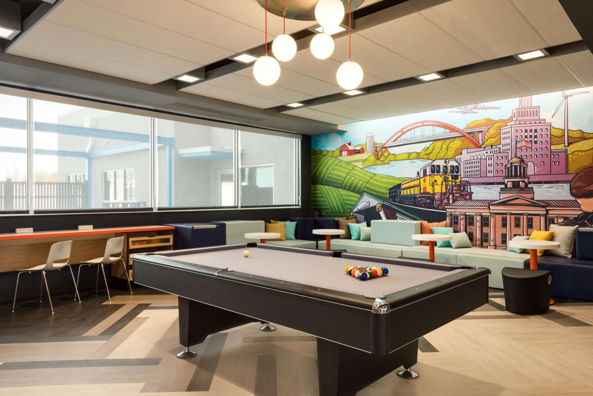 Tru By Hilton Cedar Rapids Westdale Hotell Eksteriør bilde